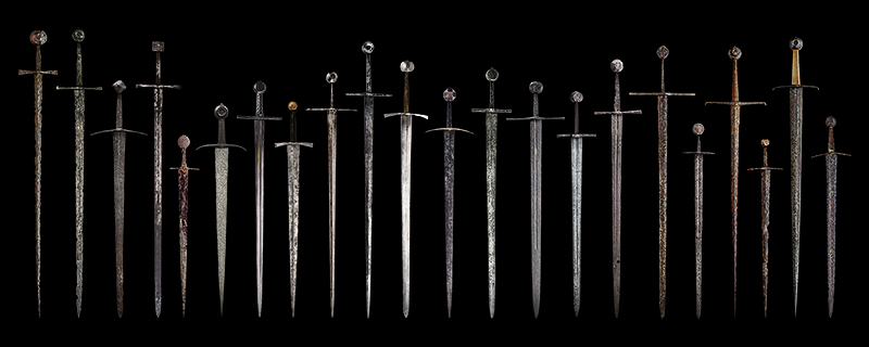 14th-century-swords-to-scale.png