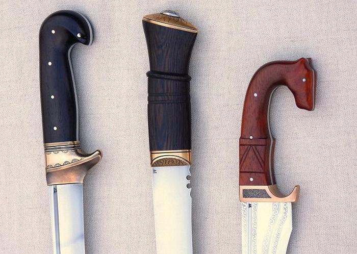 5 sword trio 30347bp2.jpg