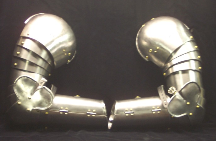 arms with integral spaulders reduced.jpg