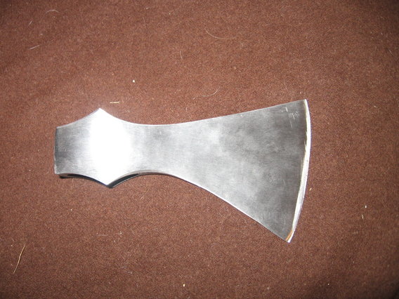 axe 1.jpg