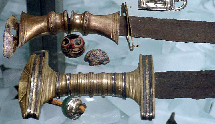 Beh3.EjsbølBog.BronzeGrips.Jz.jpg