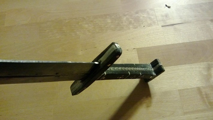 diy-two-daggers-4.jpg
