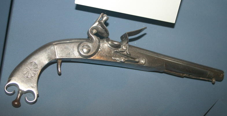 Edin Castle pistol 2.jpg