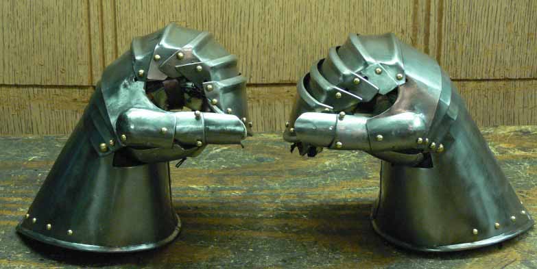 fingered mitten gauntlets - mitten01.jpg