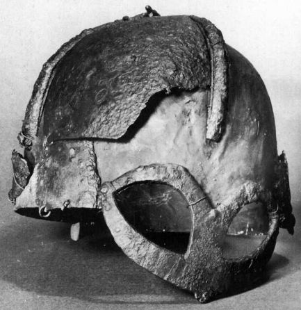 Gjermundbu-helmet2.jpeg