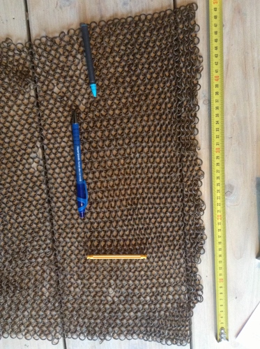 Hermes pens (373x500).jpg