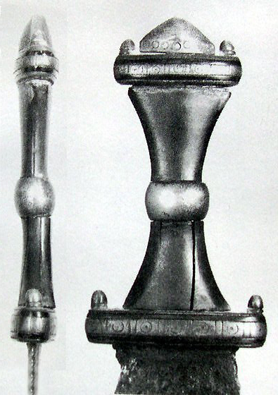 Hilt late 5th-early 6th c. River Scheldt find .jpg