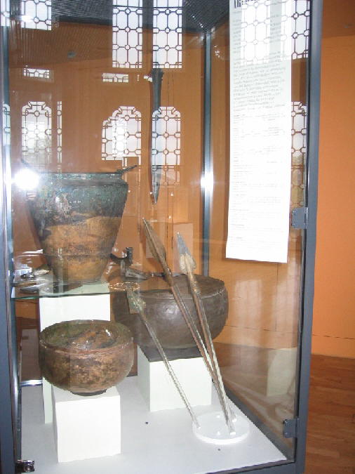 Hunterian spears.jpg