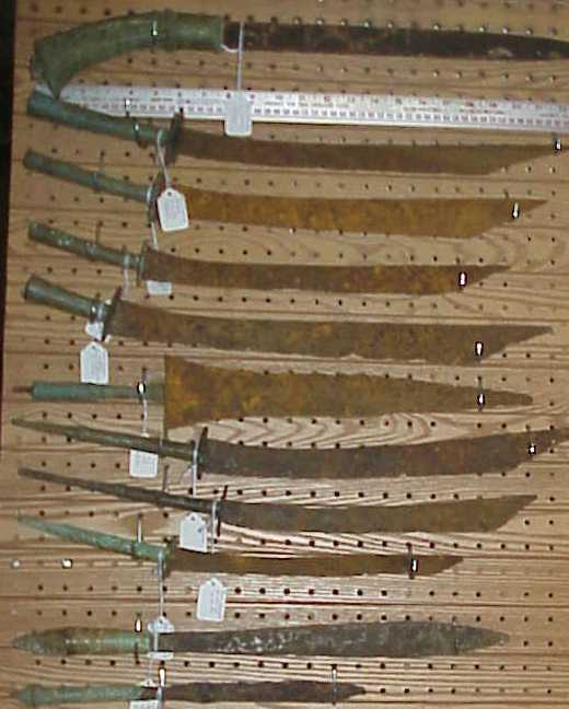 Khmer Swords.jpg
