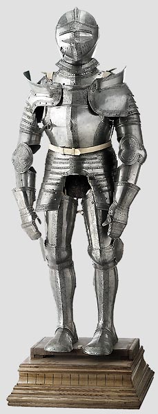 Maximilian non fluted armour full!.jpg