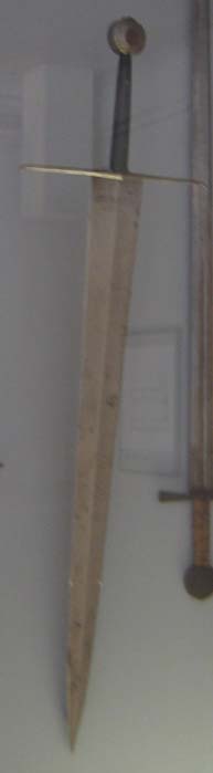 Met sword.jpg