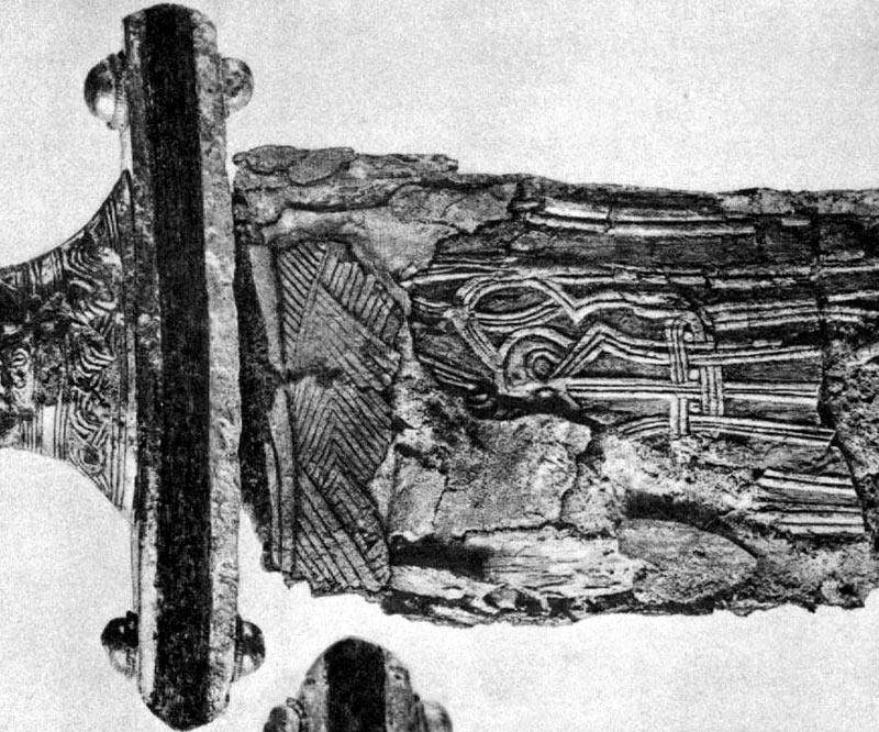 MIG.Bh6.VendelRing.ValsgardeGr.8.ScabbardCarving.jpg