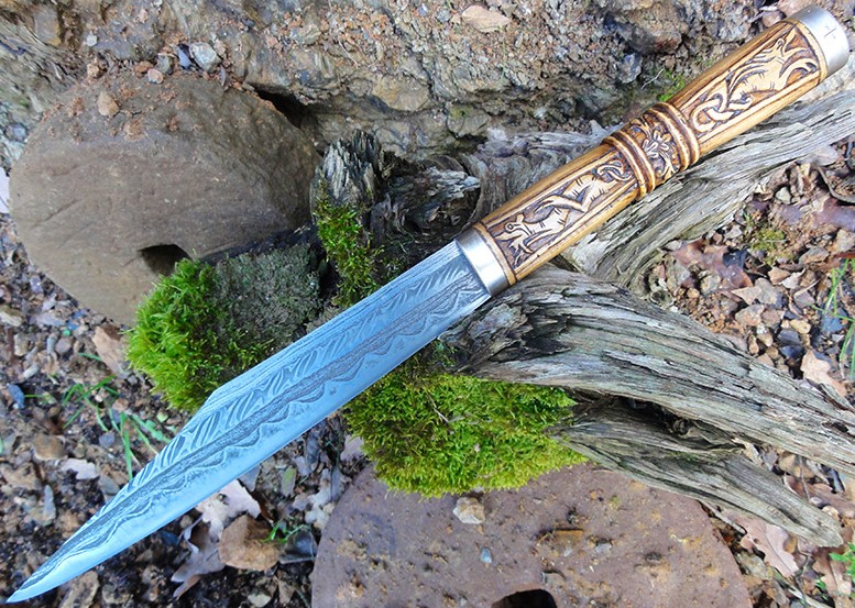 PF Trewhiddle Seax 1.jpg