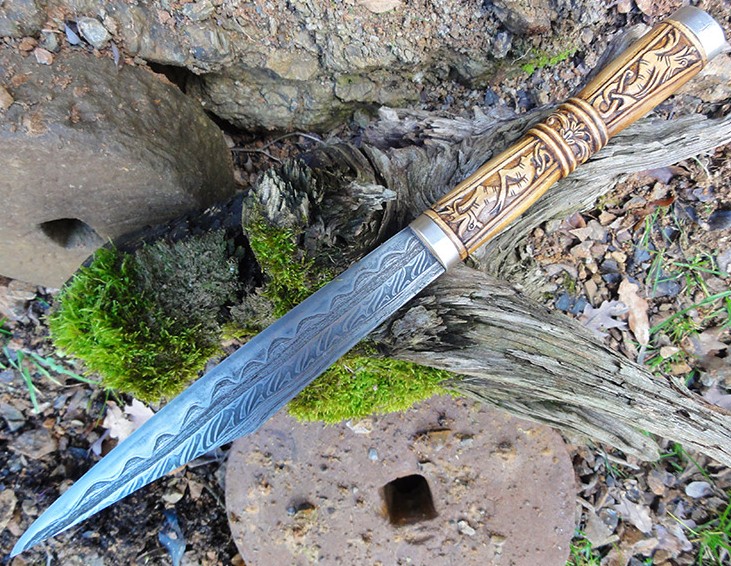 PF Trewhiddle Seax 2.jpg