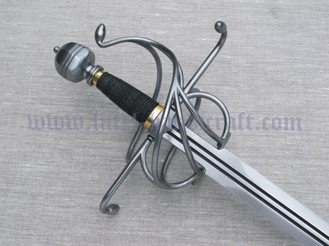 rapier 14016Bw.jpg