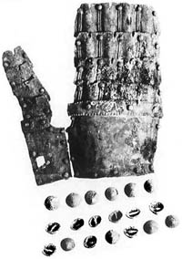 romisch_germanisches_gauntletsm_480.jpg