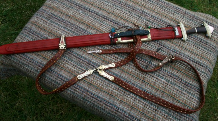 sword-smalla.jpg