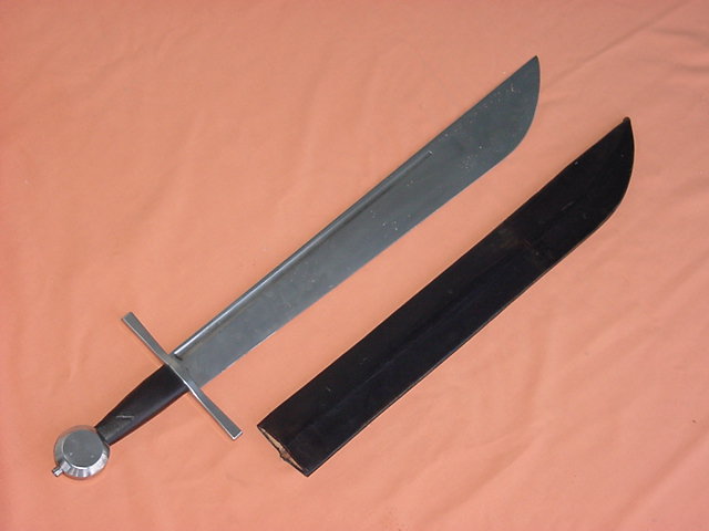 tbfalchion.JPG