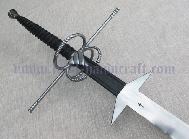 two hander 16003B.jpg