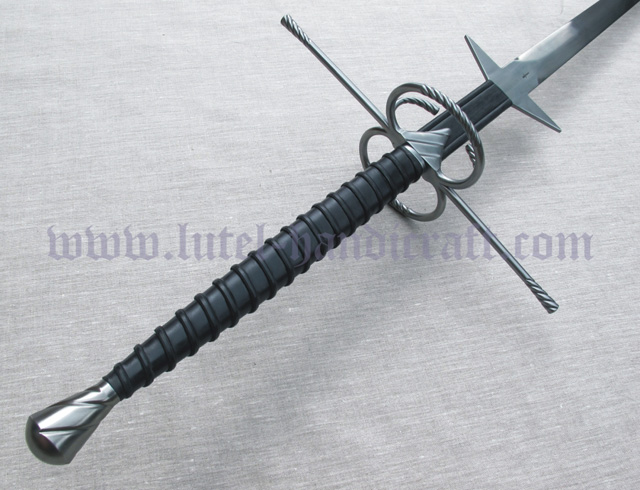 two hander 16003C.jpg
