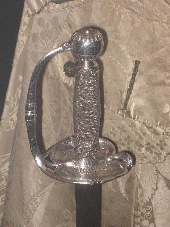 ukvasilversmallsword1.JPG