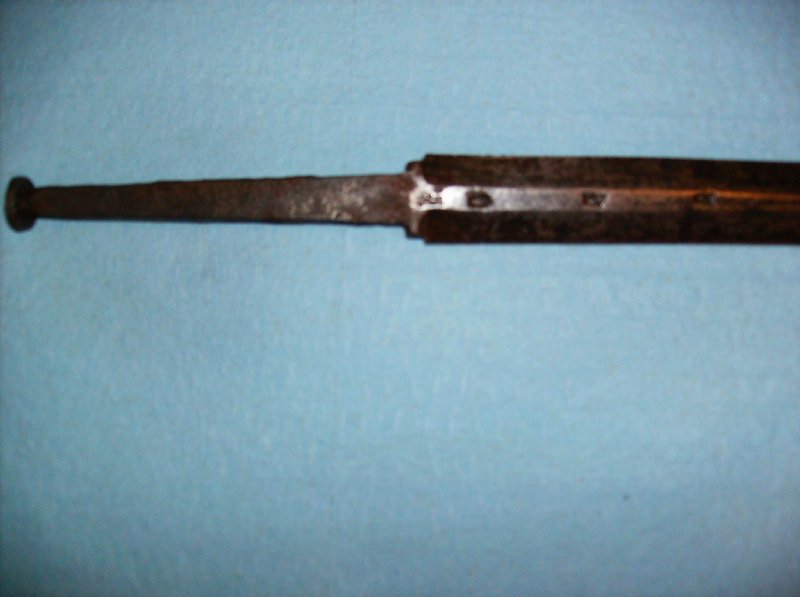 Wundas Sword 002.jpg